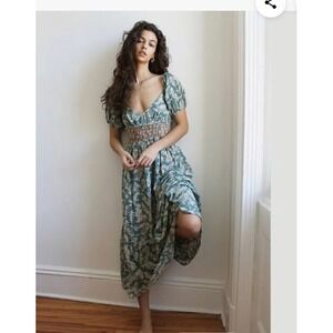 Free People Boho Cottagecore Floral smock waist S Romantic NWT $148 Dress Hippie